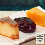 pudim, brigadeiro y quindim